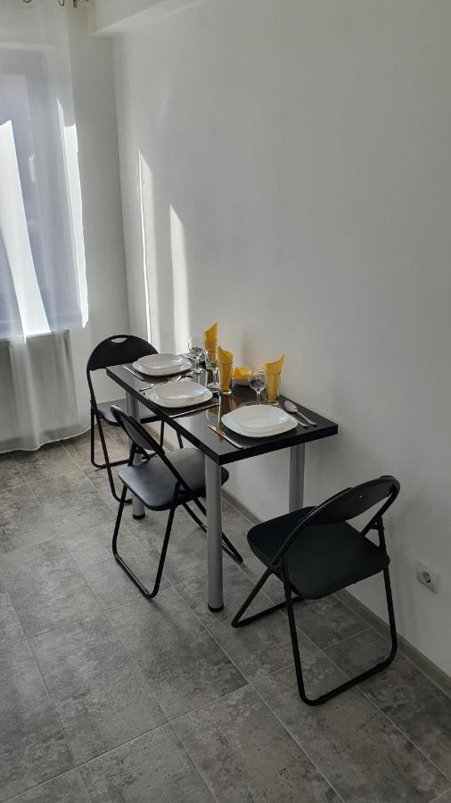 Fim Apartament Apartment ฮูเนโดอารา ภายนอก รูปภาพ